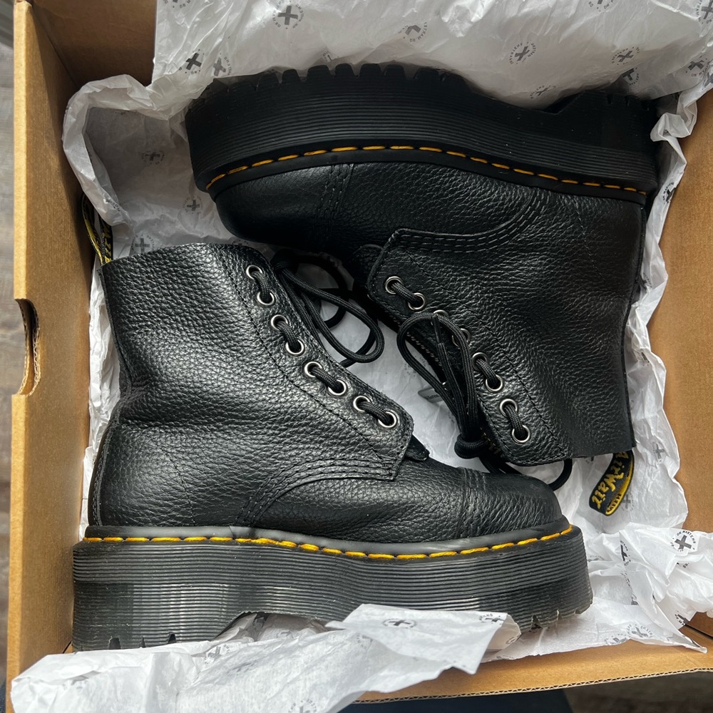 Dr. Martens Sinclair’s - Picture 5 of 5